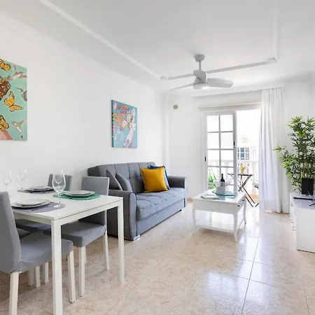 Apartment With Seaview And Parking