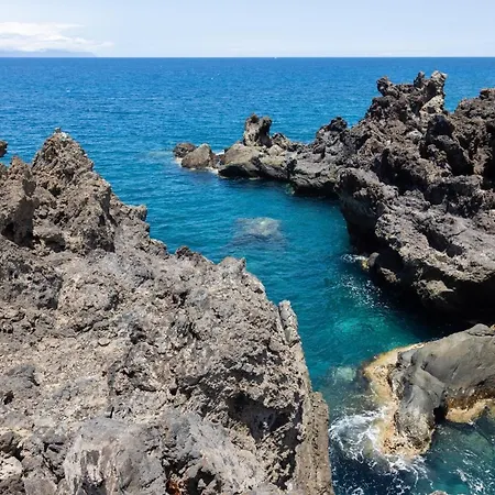 With Seaview And Parking * Playa de San Juan (Tenerife)