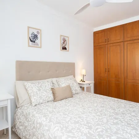 With Seaview And Parking Appartement *